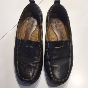 8 medium loafers